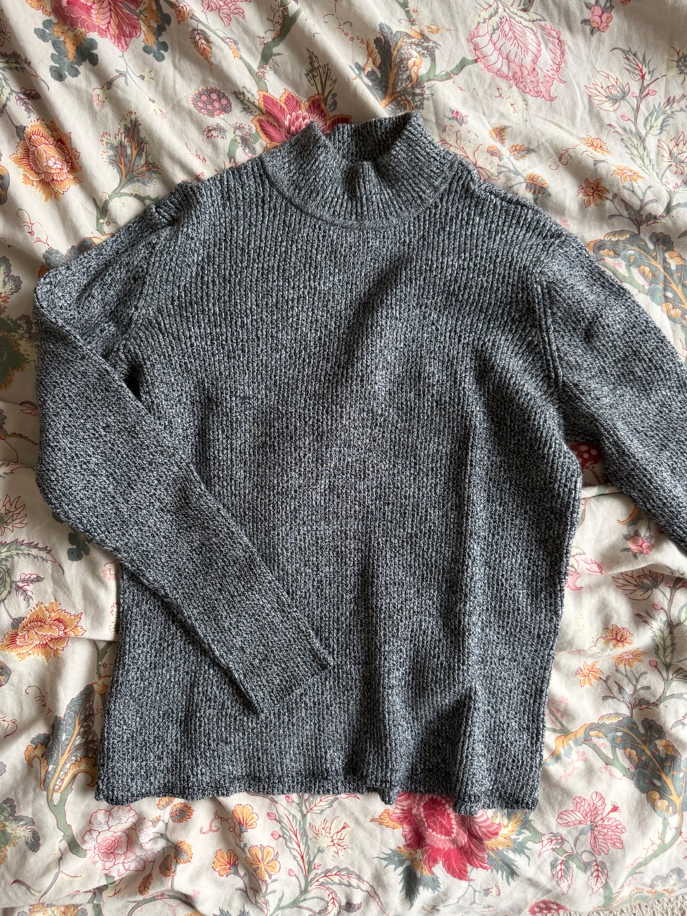 Scott Men's Charcoal Marled Crewneck Sweater